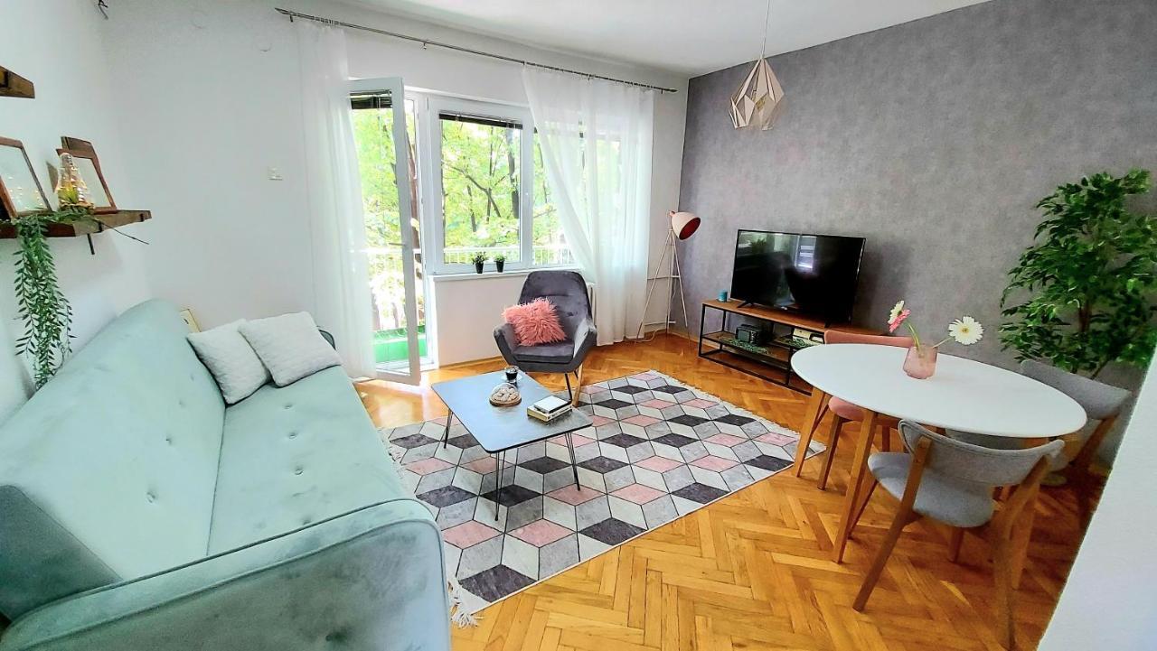Inner City Two Bedroom Apartment Скопье Экстерьер фото
